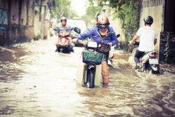 nguoi dan thanh pho ho chi minh bi bom trong trieu cuong