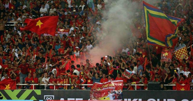 tran viet nam uae dien ra tren san nao vao luc may gio ngay nao