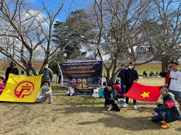 Bao Quang Tri : Cộng đồng người Quảng Trị tại Kansai tổ chức giải bóng đá chào đón năm mới