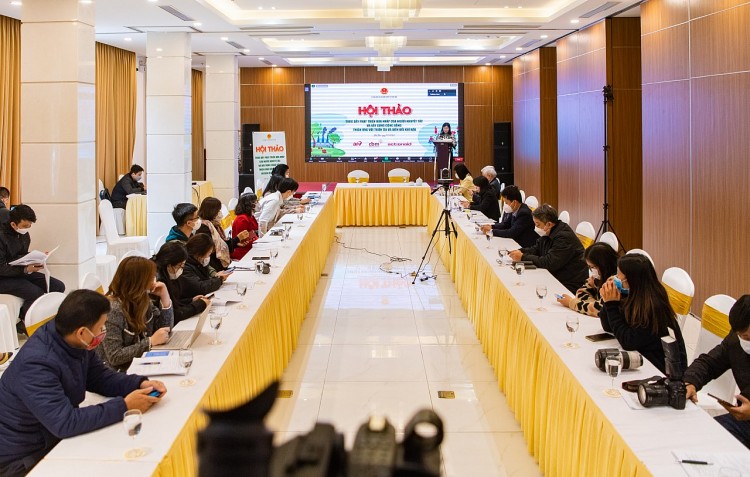 Quang cảnh hội thảo “Thúc đẩy phát triển hoà nhập của người khuyết tật và xây dựng cộng đồng thích ứng với thiên tai và biến đổi khí hậu”.