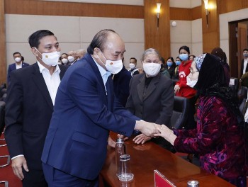 chu tich nuoc khong de ai bi bo lai phia sau khong ai la khong co tet