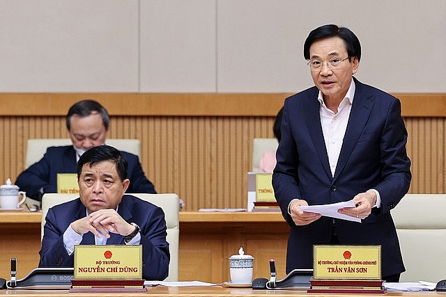 Chính phủ họp phiên thường kỳ tháng 1, thảo luận và hoàn thiện chương trình phục hồi, phát triển KTXH