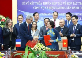Hợp tác Việt - Pháp trong lĩnh vực công vụ và hiện đại hóa nền hành chính