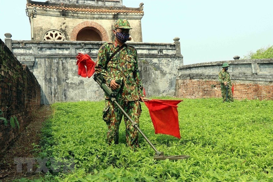 [Photo] Sớm đưa Việt Nam trở thành quốc gia không còn bom mìn | Xã hội | Vietnam+ (VietnamPlus)