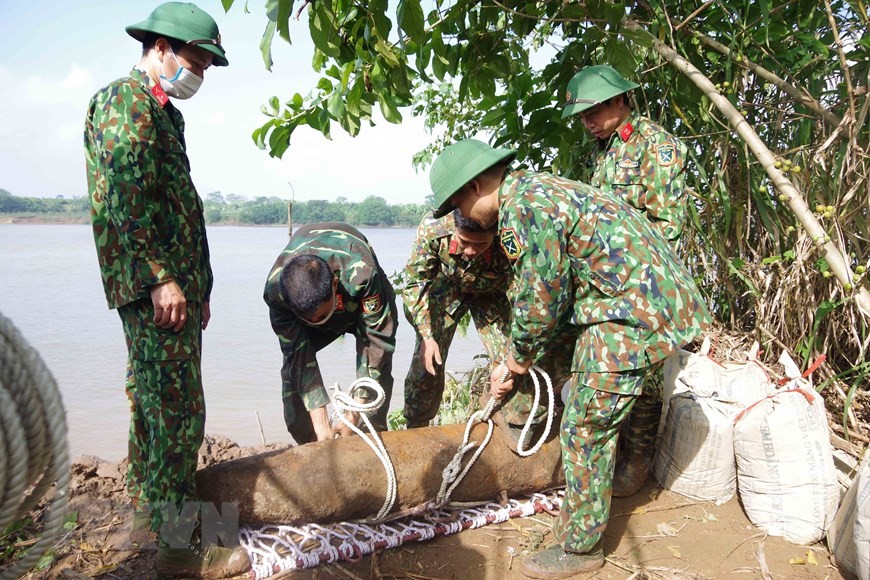 [Photo] Sớm đưa Việt Nam trở thành quốc gia không còn bom mìn | Xã hội | Vietnam+ (VietnamPlus)