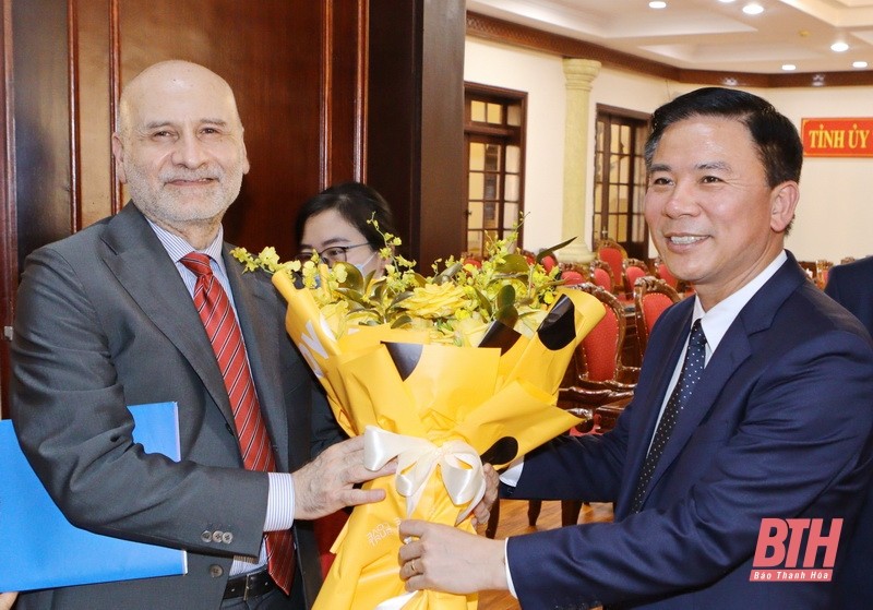 Bí thư Tỉnh ủy Đỗ Trọng Hưng tiếp và làm việc với Đại sứ đặc mệnh toàn quyền Cộng hòa Italia tại Việt Nam