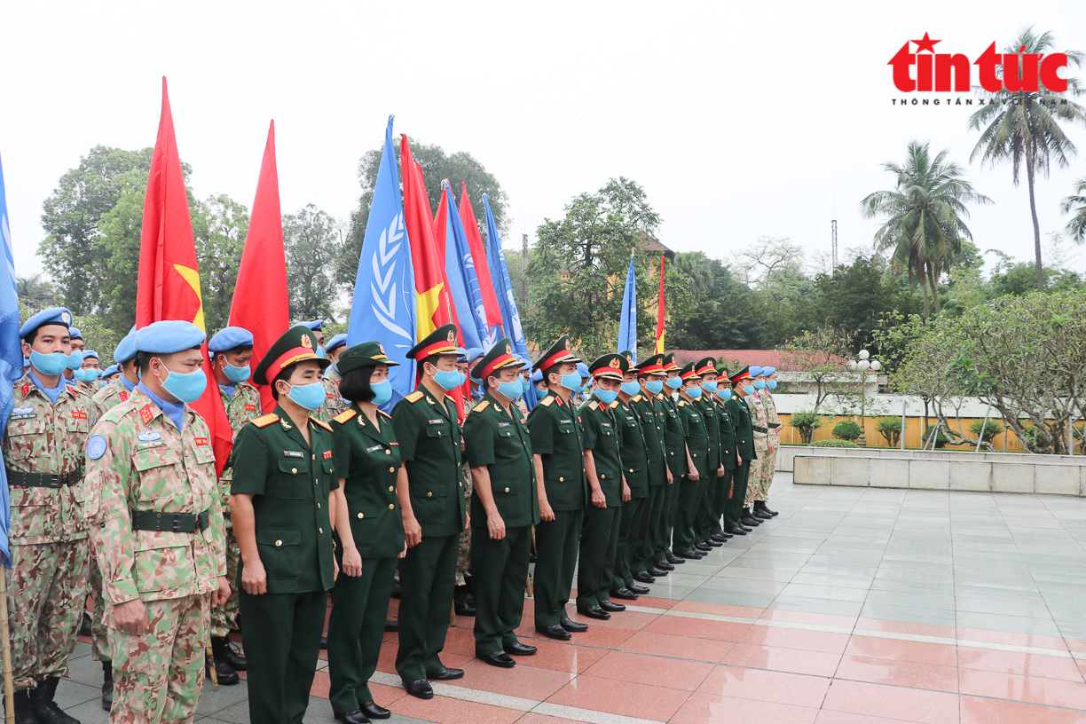 Cục Gìn giữ hòa bình Việt Nam phát động thi đua trước khi lên đường làm nhiệm vụ tại Liên hợp quốc Chú thích ảnh