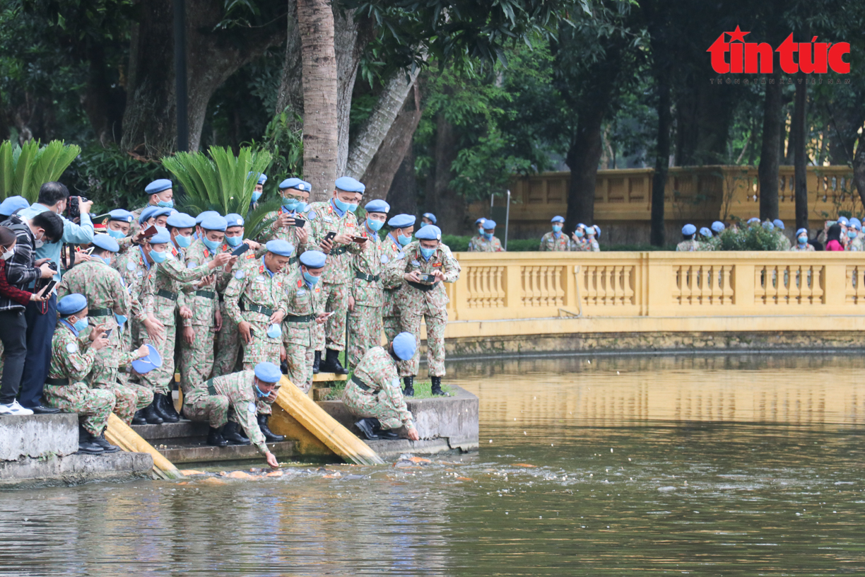Cục Gìn giữ hòa bình Việt Nam phát động thi đua trước khi lên đường làm nhiệm vụ tại Liên hợp quốc Chú thích ảnh