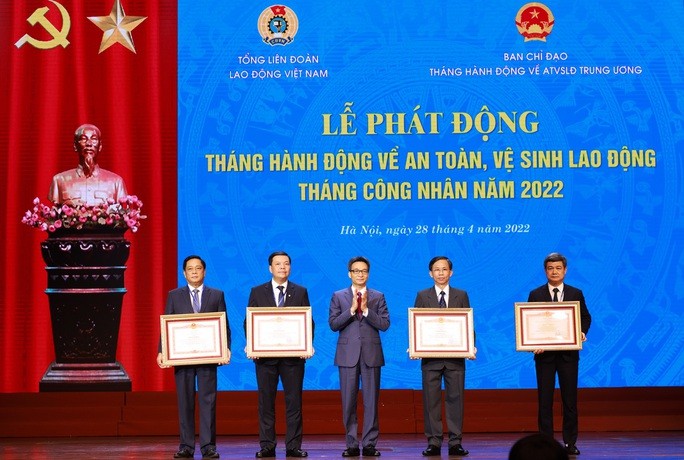 Phát động tháng hành động về an toàn, vệ sinh lao động và Tháng công nhân năm 2022