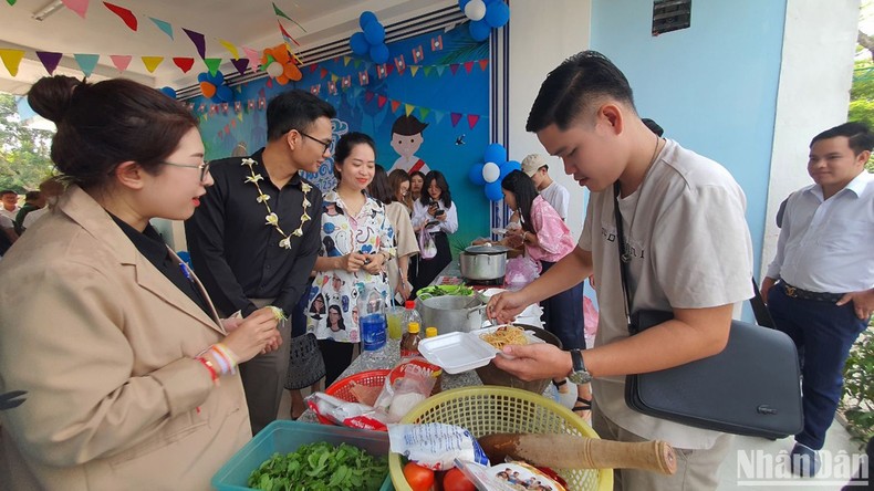 Kon Tum: Tổ chức Ngày hội Tết cổ truyền Campuchia-Lào-Việt Nam ảnh 2