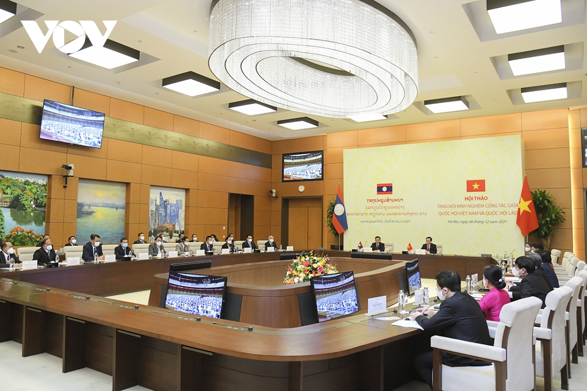 Việt Nam dành ưu tiên cao nhất cho quan hệ hữu nghị vĩ đại, đoàn kết đặc biệt Việt - Lào