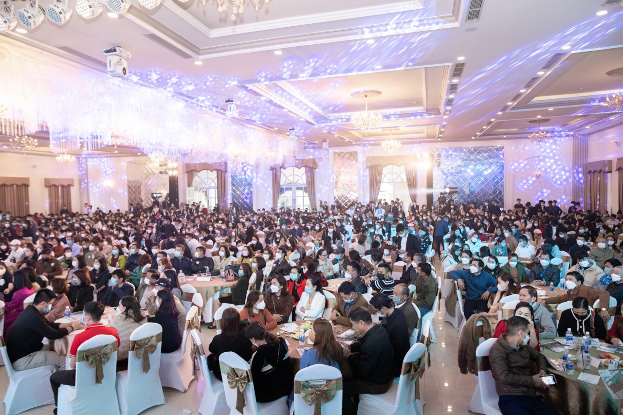 Sự kiện mở bán dự án thu hút đông đảo nhà đầu tư cho thấy tiềm năng tăng giá vượt bậc trong tương lai.