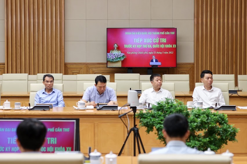 tiếp xúc cử tri