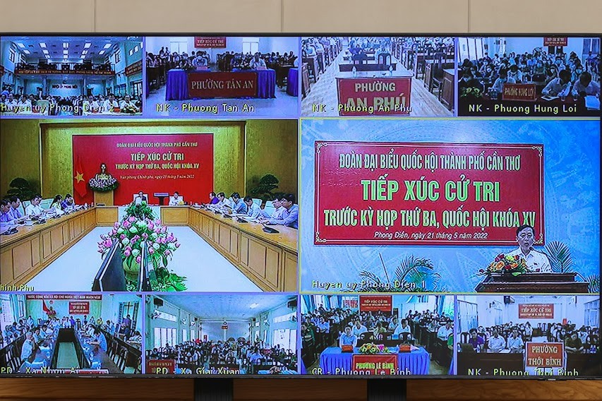 tiếp xúc cử tri