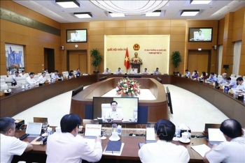 Bế mạc Phiên họp thứ 13 của Ủy ban Thường vụ Quốc hội