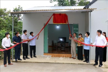 Sơn La: Hỗ trợ hộ nghèo xoá nhà tạm "an cư lạc nghiệp"