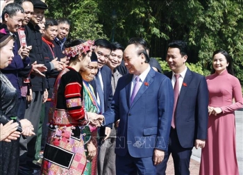 Chủ tịch nước gặp mặt đại biểu người có uy tín tiêu biểu tỉnh Hà Giang