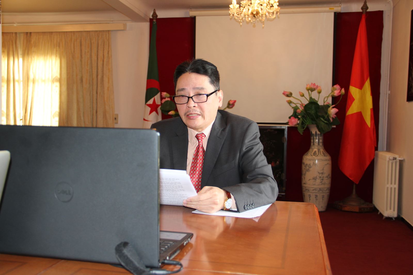 Chú thích ảnh