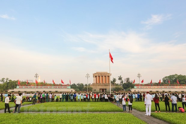 Lễ thượng cờ sinh nhật Bác 2018. Ảnh: Minh Sơn/TTXVN