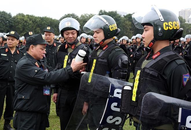 Thông qua Luật Cảnh sát cơ động. Ảnh: Báo QN