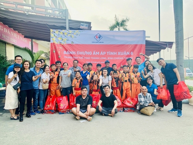 tap doan novaland va chuoi hoat dong vi cong dong mang den mua xuan am ap