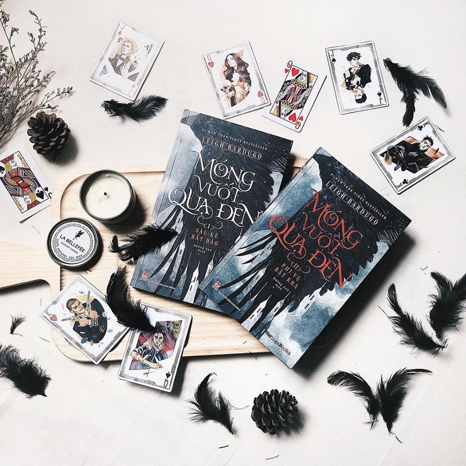 mong vuot qua den bo tieu thuyet fantasy lung danh danh cho doc gia tuoi truong thanh