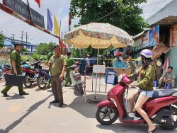 Nghi án chồng giết vợ con rồi tự sát ở Bình Dương: Công an bảo vệ nghiêm ngặt hiện trường