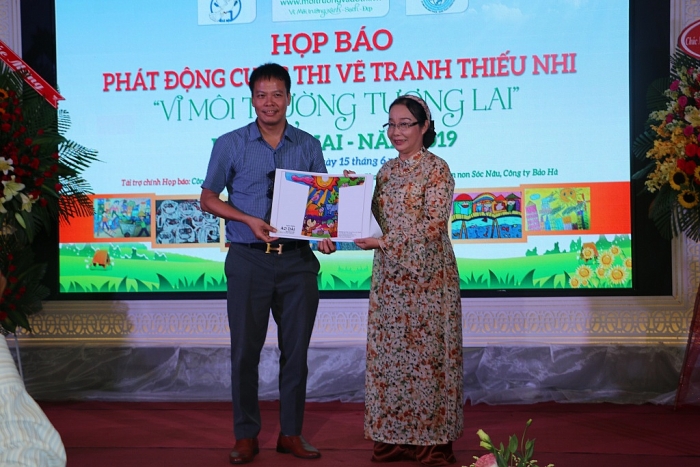 phat dong cuoc thi ve tranh vi moi truong tuong lai