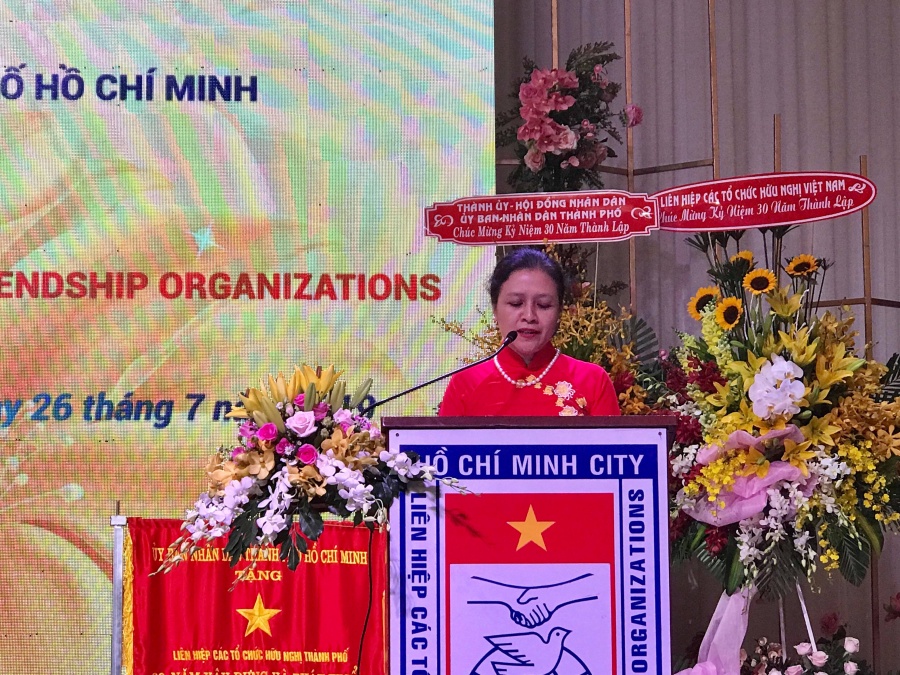 chu tich vufo nguyen phuong nga gan hoat dong hoa binh huu nghi voi thu hut dau tu