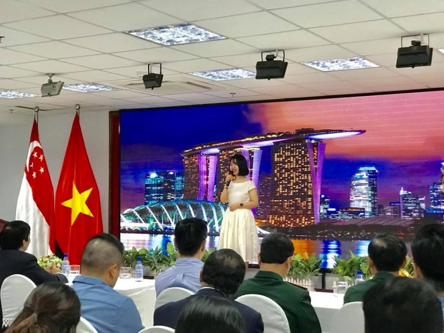 ky niem 54 nam quoc khanh cong hoa singapore tinh huu nghi ngay mot dom hoa ket trai