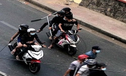 nhom giang ho vac hung khi ruot duoi chem nguoi o dong nai