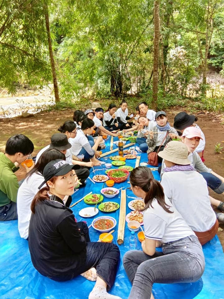 thanh nien viet nam nhat ban chung tay to tham tinh huu nghi