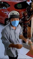 Giả làm thợ sửa ống nước trộm 200 triệu đồng và 35.000 USD ở TP.HCM