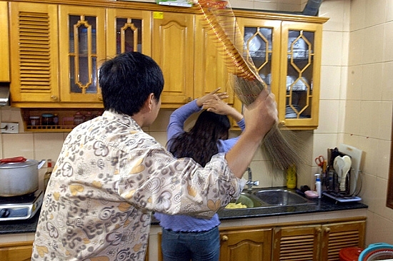 chong danh chet vo roi nho anh re cho den cong an dau thu