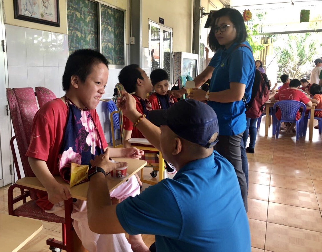 tap doan novaland tang qua trung thu den hon 500 tre em co hoan canh dac biet