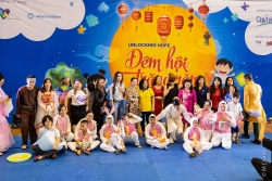 “Đêm hội trăng rằm” cho hơn 300 trẻ tự kỷ -những thiên thần đặc biệt