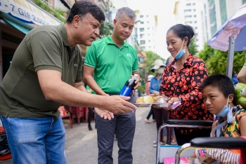 Bữa cơm 1.000 đồng mang lại ngàn niềm vui