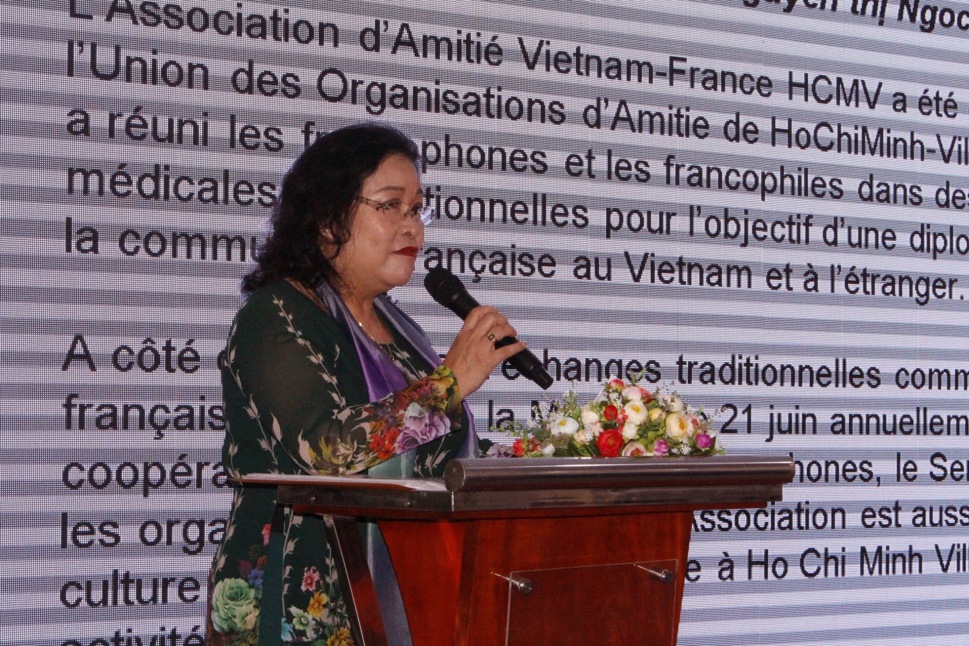 30 nam thanh lap hoi huu nghi viet phap tphcm tiep tuc tap hop cac ban tre lam cau noi huu nghi