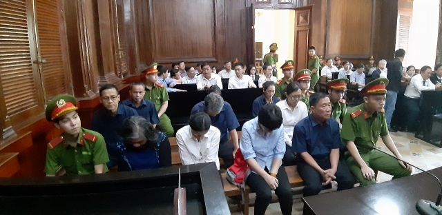 dai gia hua thi phan bi tuyen 20 nam tu
