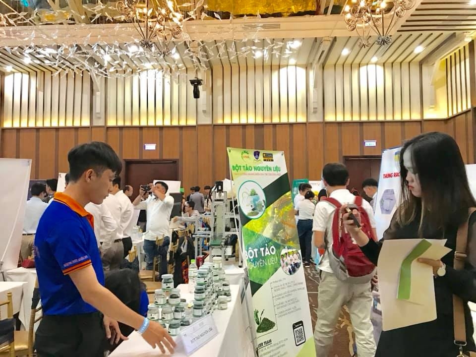 dien dan lanh dao tre viet nam 2019 nut that da duoc he mo