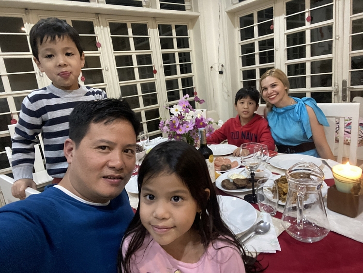 Vợ chồng Trần Tuấn Anh Và Brizaida Hastie Gonzalez: Cặp uyên ương ghép từ 2 nửa địa cầu