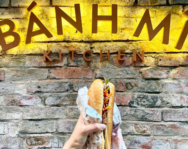  Quá tự hào với 5 tiệm bánh mì made in Vietnam ở nước ngoài: Đắt hàng như tôm tươi, bạn bè quốc tế check in rần rần  - Ảnh 17.
