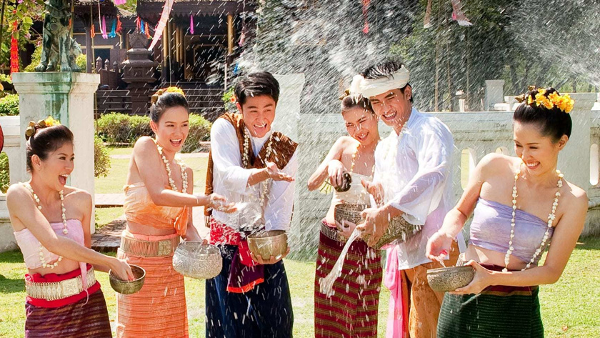 Lễ hội té nước Songkran Thái Lan
