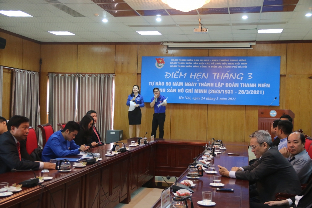 Đoàn thanh niên 3 cơ quan phối hợp tuyên truyền về truyền thống vẻ vang của Đoàn TNCS Hồ Chí Minh