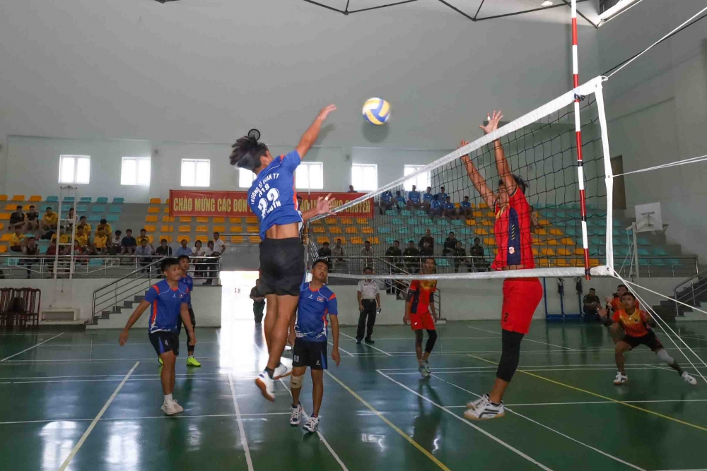 Giao lưu bóng chuyền 3 nước Việt Nam - Lào - Campuchia tại Khánh Hòa nhân dịp Tết cổ truyền