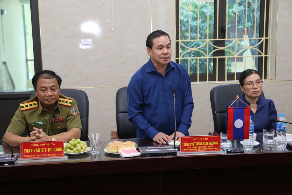 Đại sứ quán Lào đánh giá cao Đại học Sư phạm Thái Nguyên, trường Văn hóa I trong đào tạo học sinh, sinh viên nước bạn