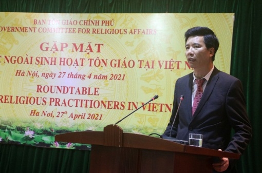 Tạo điều kiện thuận lợi cho hoạt động tôn giáo của người nước ngoài tại Việt Nam