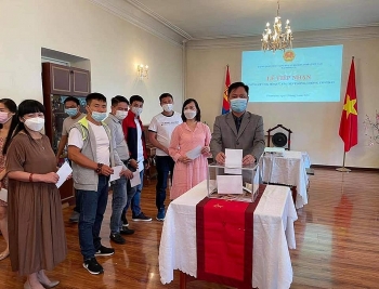 Cộng đồng người Việt tại Mông Cổ quyên góp 7000 USD giúp đồng bào trong nước chống dịch