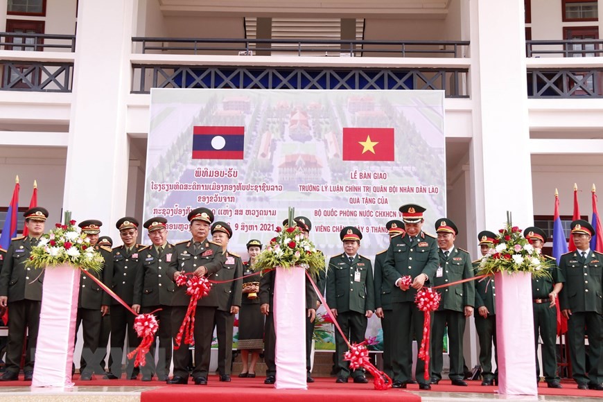 [Photo] Quan hệ hữu nghị vĩ đại, đoàn kết đặc biệt Việt Nam-Lào | Chính trị | Vietnam+ (VietnamPlus)