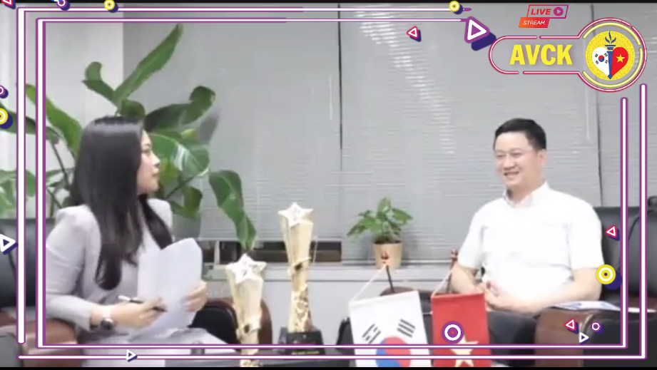 Tác phẩm “Cười lên nào Việt Nam!” giành giải Nhất cuộc thi 